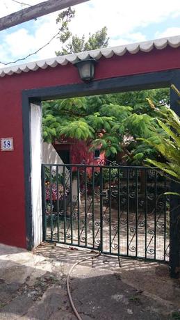 Imagen de los exteriores del Casa de Huéspedes Casita del Medianero. Foto 4