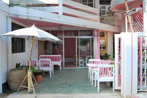 Imagen general del Casa de Huéspedes City, Chiang Mai. Foto 1
