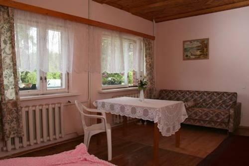 Imagen de los interiores del Casa de Huéspedes Dana, Roja. Foto 4