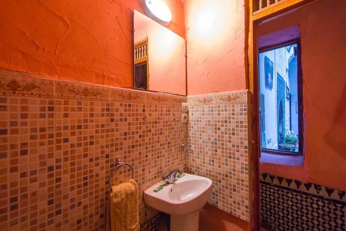 Imagen de la habitación del Casa de Huéspedes Dar Bouanania. Foto 17