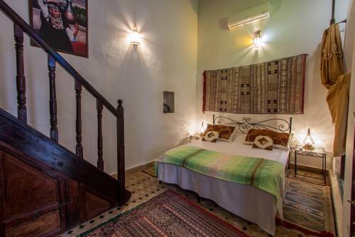 Imagen de la habitación del Casa de Huéspedes Dar Labchara. Foto 13