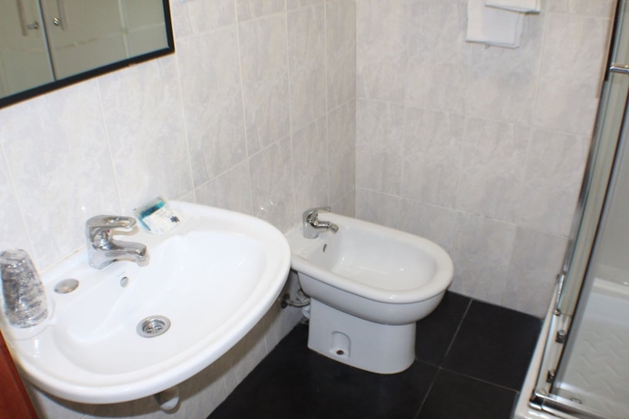 Imagen de la habitación del Casa de Huéspedes Dear Porto Guest House. Foto 3