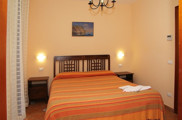 Imagen de la habitación del Casa de Huéspedes Dolcevita Sorrento. Foto 11
