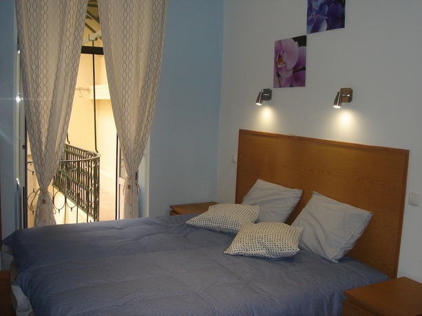 Imagen de la habitación del Casa de Huéspedes Downtown Guest House. Foto 13