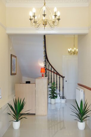 Imagen de los interiores del Casa de Huéspedes Edinburgh City Suites. Foto 20