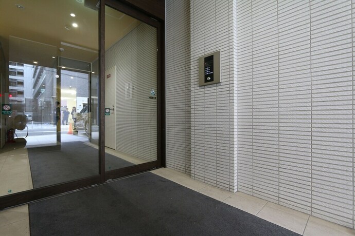 Imagen de los interiores del Casa de Huéspedes Elizabeth Garden Shinsaibashi. Foto 36