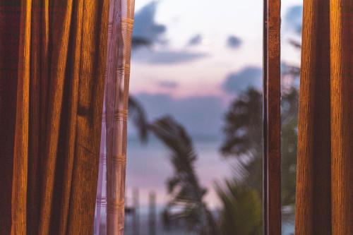 Imagen de los exteriores del Casa de Huéspedes Endheri Sunset Dhangethi. Foto 17