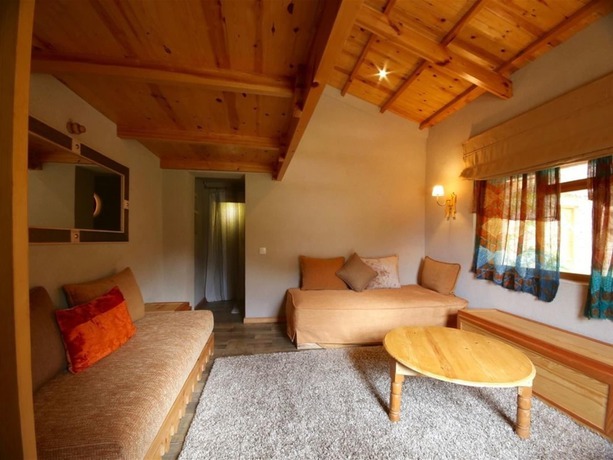 Imagen de los exteriores del Casa de Huéspedes Ermitage D'akchour. Foto 15