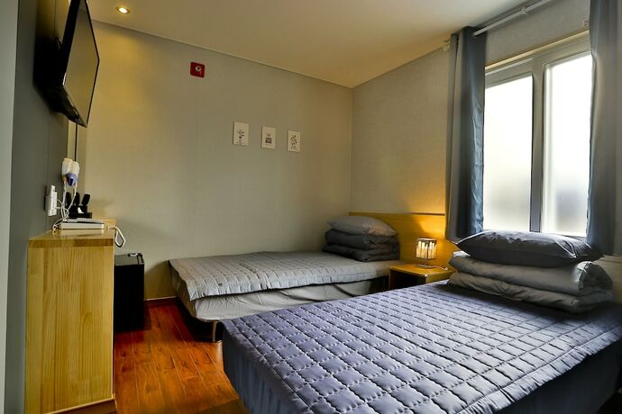 Imagen de la habitación del Casa de Huéspedes Ezstay Nampo. Foto 10