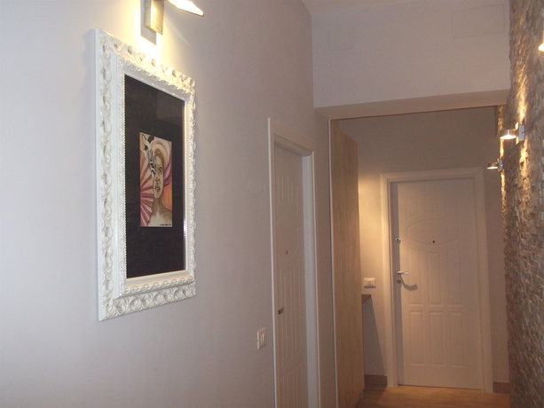 Imagen de los interiores del Casa de Huéspedes Five Rooms Rome. Foto 12