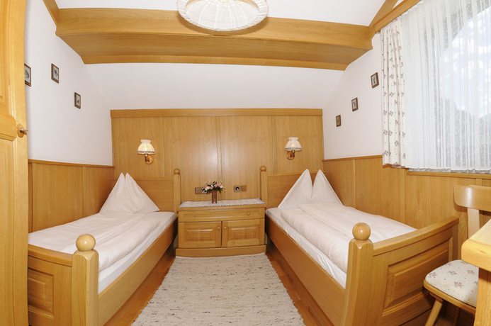 Imagen de la habitación del Casa de Huéspedes Gasthof Pension Appartements Zur Gams. Foto 2