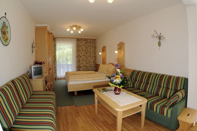 Imagen de la habitación del Casa de Huéspedes Gasthof Pension Appartements Zur Gams. Foto 3