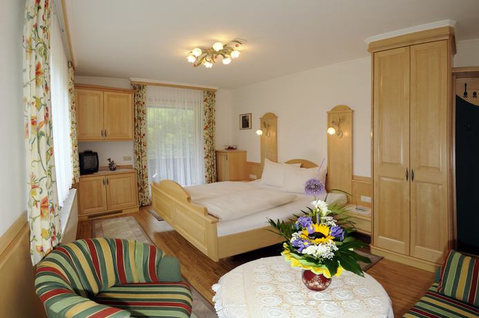 Imagen de la habitación del Casa de Huéspedes Gasthof Pension Appartements Zur Gams. Foto 6