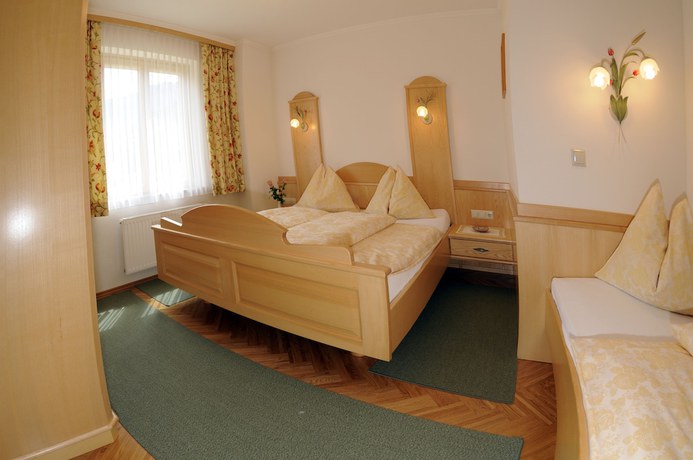 Imagen de la habitación del Casa de Huéspedes Gasthof Pension Appartements Zur Gams. Foto 8