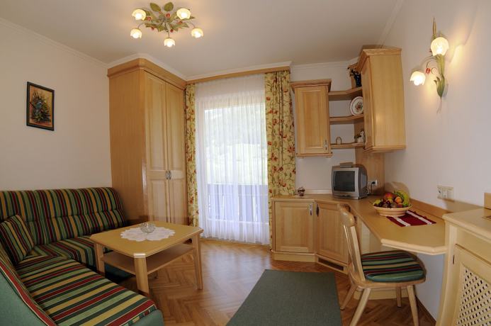 Imagen de la habitación del Casa de Huéspedes Gasthof Pension Appartements Zur Gams. Foto 15