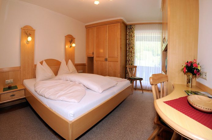 Imagen de la habitación del Casa de Huéspedes Gasthof Pension Appartements Zur Gams. Foto 18
