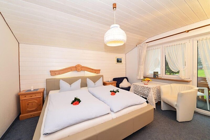 Imagen de la habitación del Casa de Huéspedes G&auml;stehaus Thaler. Foto 5