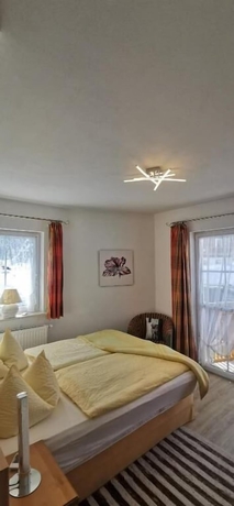 Imagen de la habitación del Casa de Huéspedes G&auml;stehaus Thaler. Foto 9