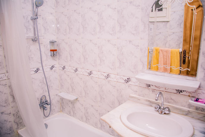 Imagen de la habitación del Casa de Huéspedes Guardian Guest House. Foto 12