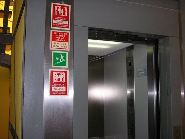 Imagen de los interiores del Casa de Huéspedes Guest House Porto Clerigus. Foto 16