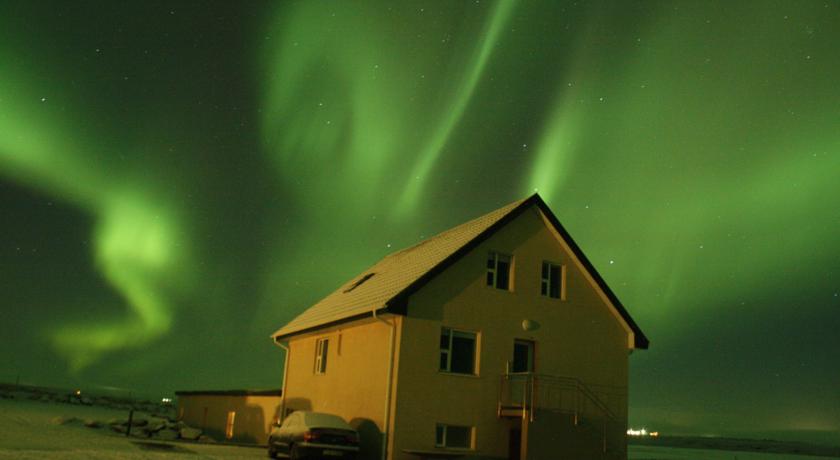 Imagen de los exteriores del Casa de Huéspedes Guesthouse Vatnsholt. Foto 7