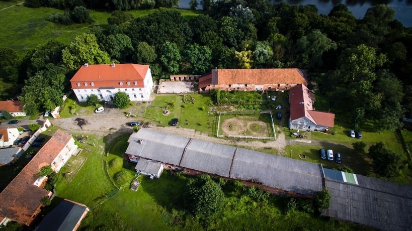 Imagen general del Casa de Huéspedes Gutshof Elbschloss Kehnert & Ferienwohnungen. Foto 1