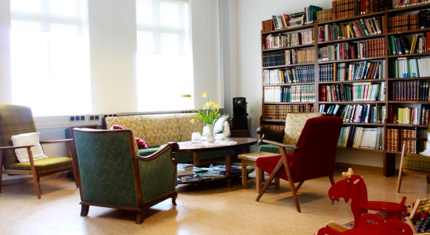 Imagen de los interiores del Casa de Huéspedes Heradsskolinn Historic Guesthouse. Foto 6