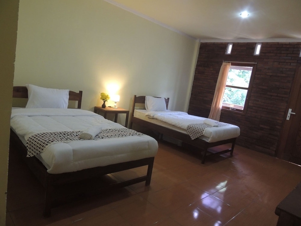 Imagen de la habitación del Casa de Huéspedes Homestay Effendi Borobudur Syariah by Ndalem Beong. Foto 2