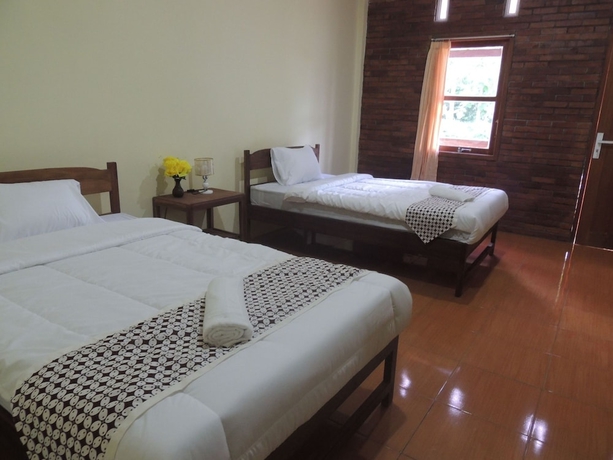 Imagen de la habitación del Casa de Huéspedes Homestay Effendi Borobudur Syariah by Ndalem Beong. Foto 6