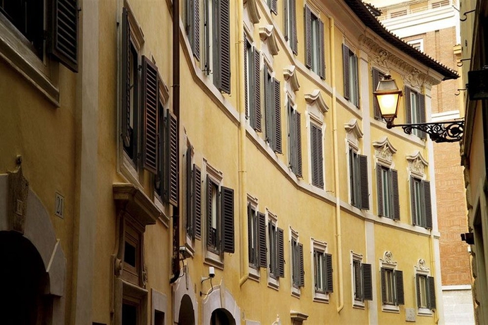 Imagen de los exteriores del Casa de Huéspedes Hosianum Palace. Foto 4