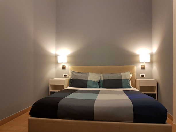 Imagen de la habitación del Casa de Huéspedes Hotel Meublè Santa Chiara Suite. Foto 6