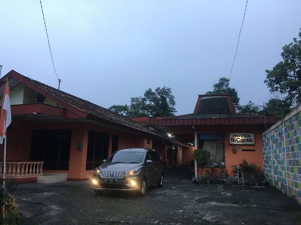 Imagen general del Casa de Huéspedes Hotel SiCantik. Foto 2