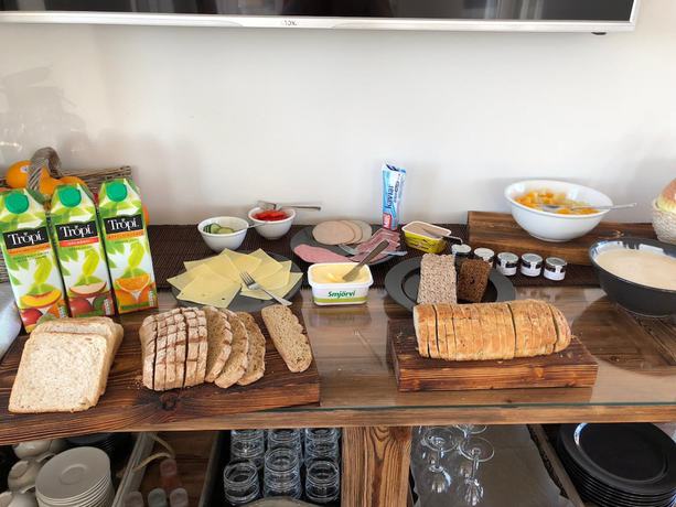 Imagen del bar/restaurante del Casa de Huéspedes Hrafnavellir Guest House. Foto 7