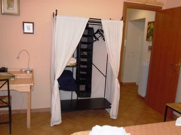 Imagen general del Casa de Huéspedes Il Grillo Ai Fori Romani. Foto 5