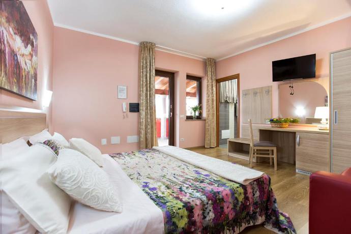 Imagen general del Casa de Huéspedes Il Sole, Porto Torres. Foto 1