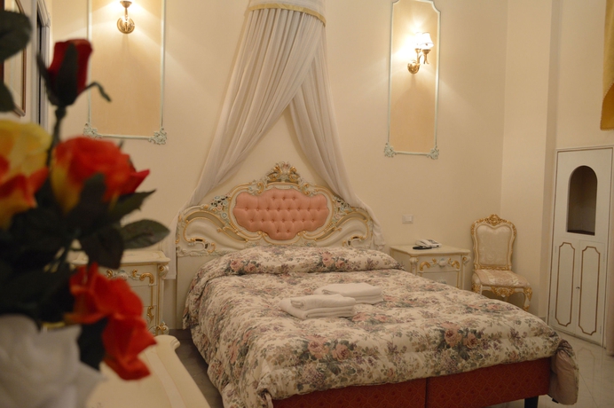 Imagen de los interiores del Casa de Huéspedes Imperial Rooms. Foto 14