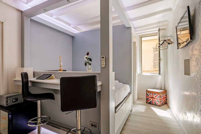 Imagen de la habitación del Casa de Huéspedes Irooms Rome Spanish Steps. Foto 2