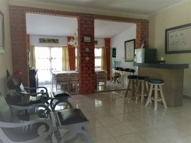 Imagen general del Casa de Huéspedes Kembang, Parongpong. Foto 4
