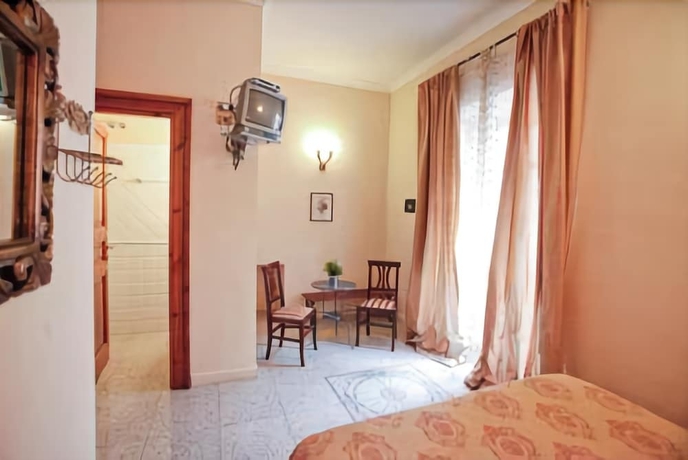 Imagen de la habitación del Casa de Huéspedes La Maison de Marta. Foto 13