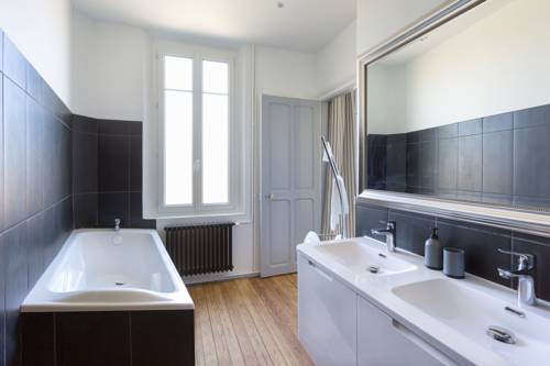 Imagen de la habitación del Casa de Huéspedes La Salamandre. Foto 3