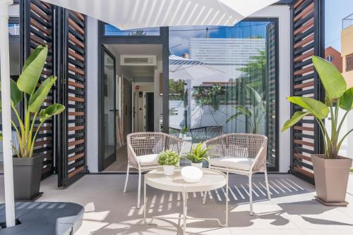 Imagen de los exteriores del Casa de Huéspedes La Vega de Ciudad Jardín Suites. Foto 19