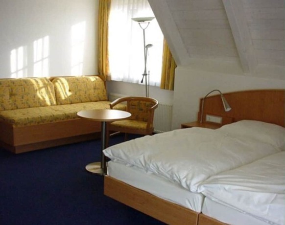 Imagen de la habitación del Casa de Huéspedes Landgasthof Hirsch, Remshalden. Foto 19