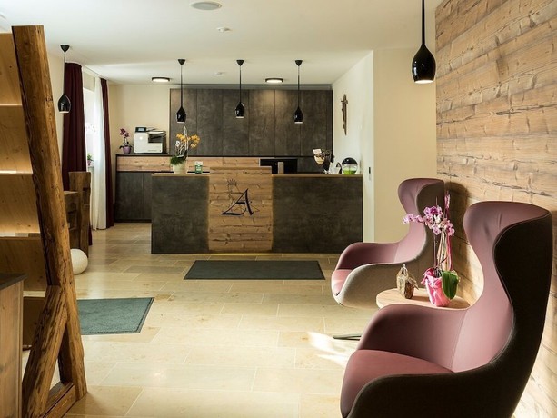 Imagen de los interiores del Casa de Huéspedes Landhotel Zum Adler. Foto 20