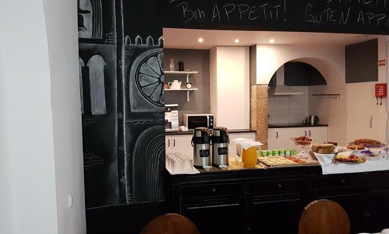 Imagen del bar/restaurante del Casa de Huéspedes Largo Da Sé - Horigem. Foto 4