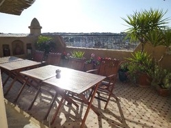 Imagen de los interiores del Casa de Huéspedes Le C&egrave;dre D'argent. Foto 12