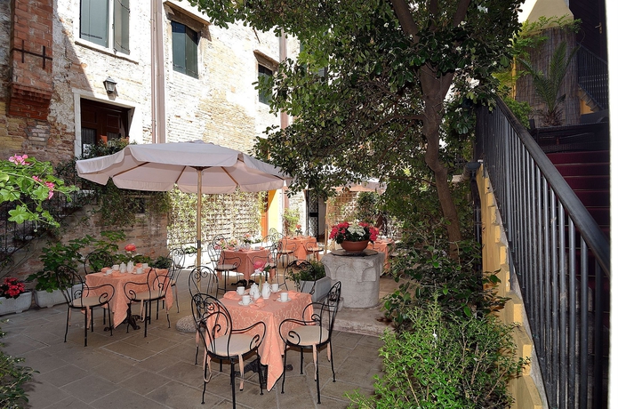 Imagen de los exteriores del Casa de Huéspedes Locanda La Corte, Venecia. Foto 14