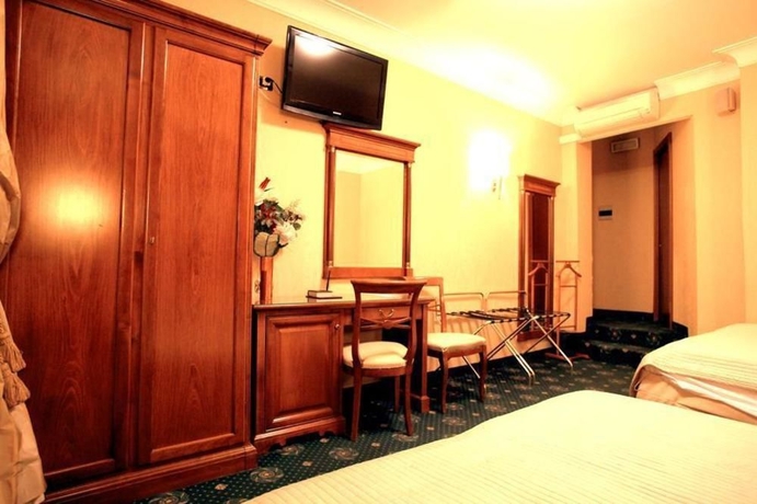 Imagen de la habitación del Casa de Huéspedes Luxury Rooms H 2000 Roma. Foto 5