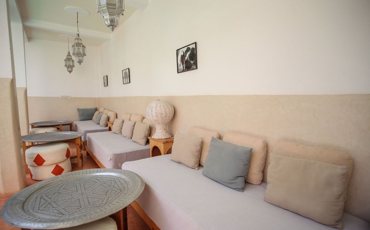 Imagen de los interiores del Casa de Huéspedes Maison D'h&ocirc;tes Dar Farhana. Foto 17