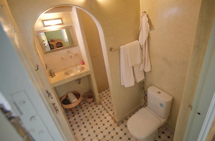 Imagen de la habitación del Casa de Huéspedes Maison D'h&ocirc;tes Dar Farhana. Foto 15