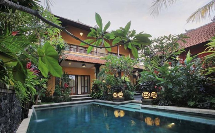 Imagen de la piscina del Casa de Huéspedes Mawa House By Pramana Villas. Foto 12